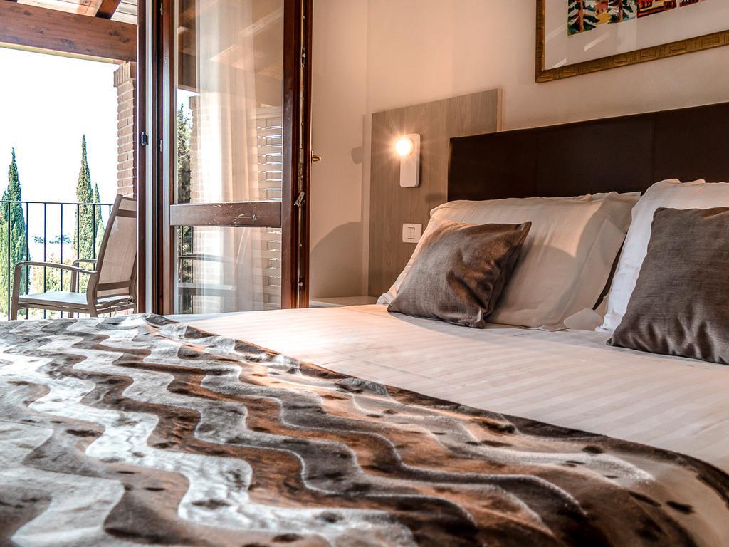 Hotel Relais Agli Olivi Lazise Kültér fotó