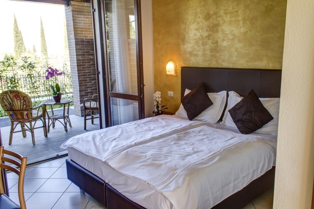 Hotel Relais Agli Olivi Lazise Kültér fotó